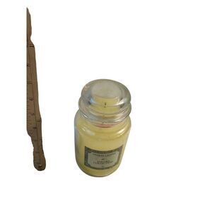 Yankee Candle Encore Collection Candle Lily 22 oz. like new.